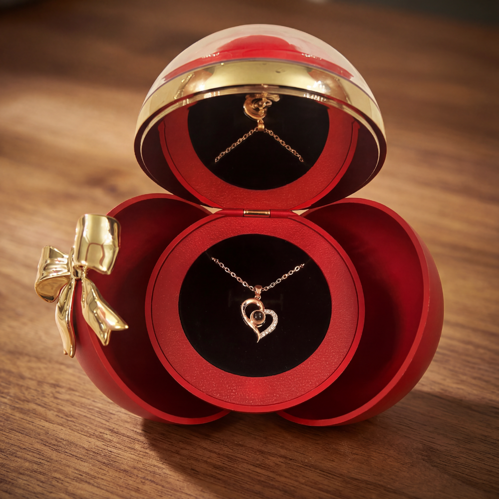 Spherical rose box - With “I love you” pendant necklace